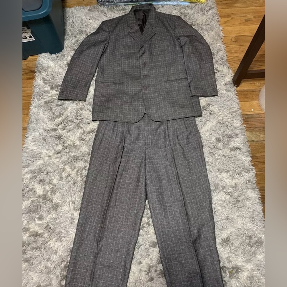gianni vironi Mens Suit 46R/40w (seam Is coming Apart By Pocket See Picture)